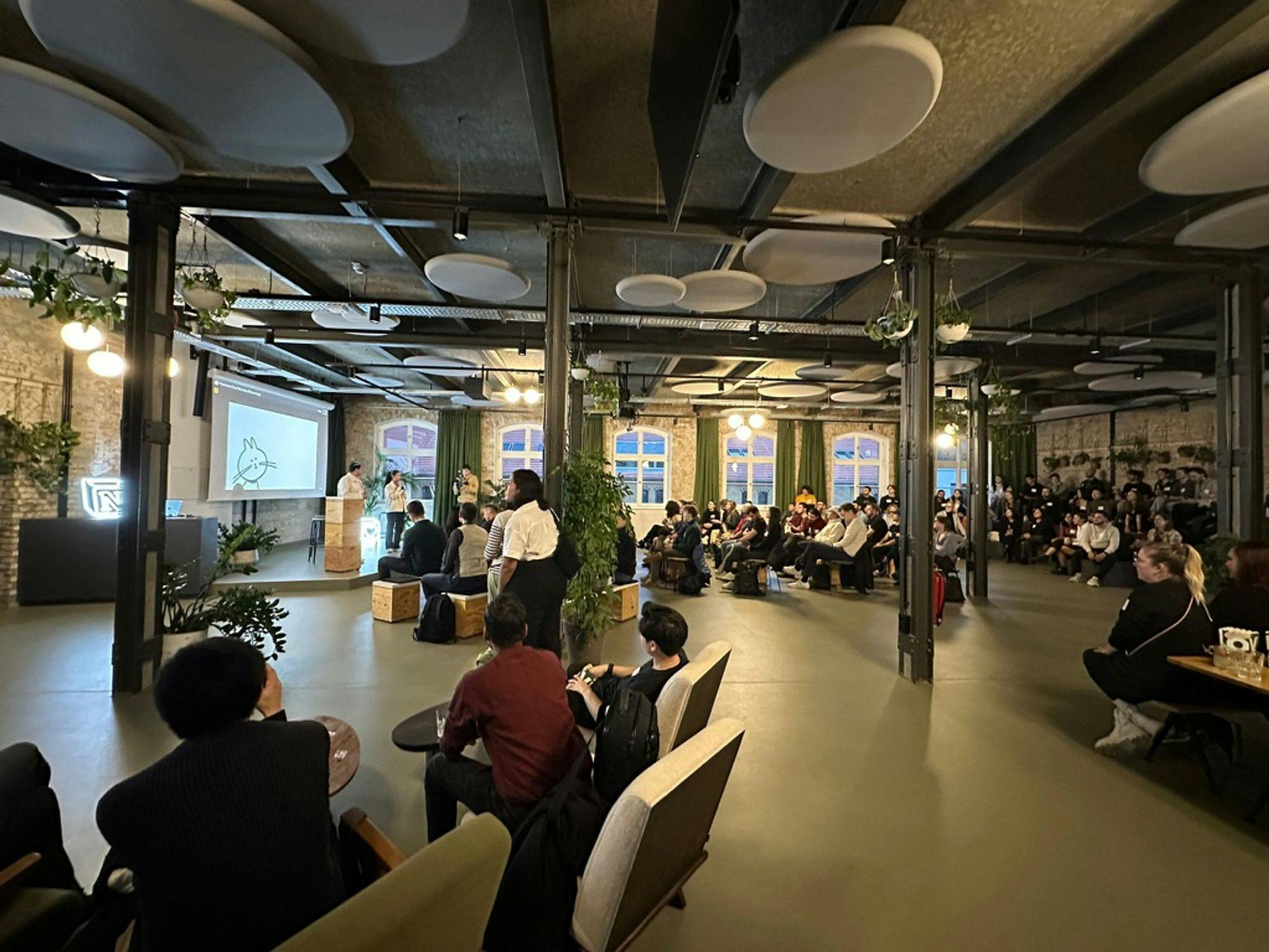 At Berlin, I gave a talk to 250 Notion community members about the power of Notion and upcoming features!